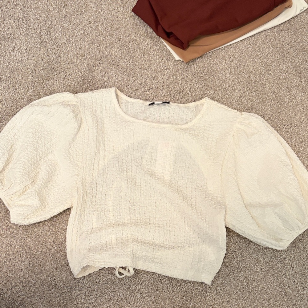 Elegant Ivory Puff Sleeve Top